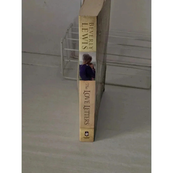 Bethany House Book, The Love Letters‎ - Picture 2 of 5